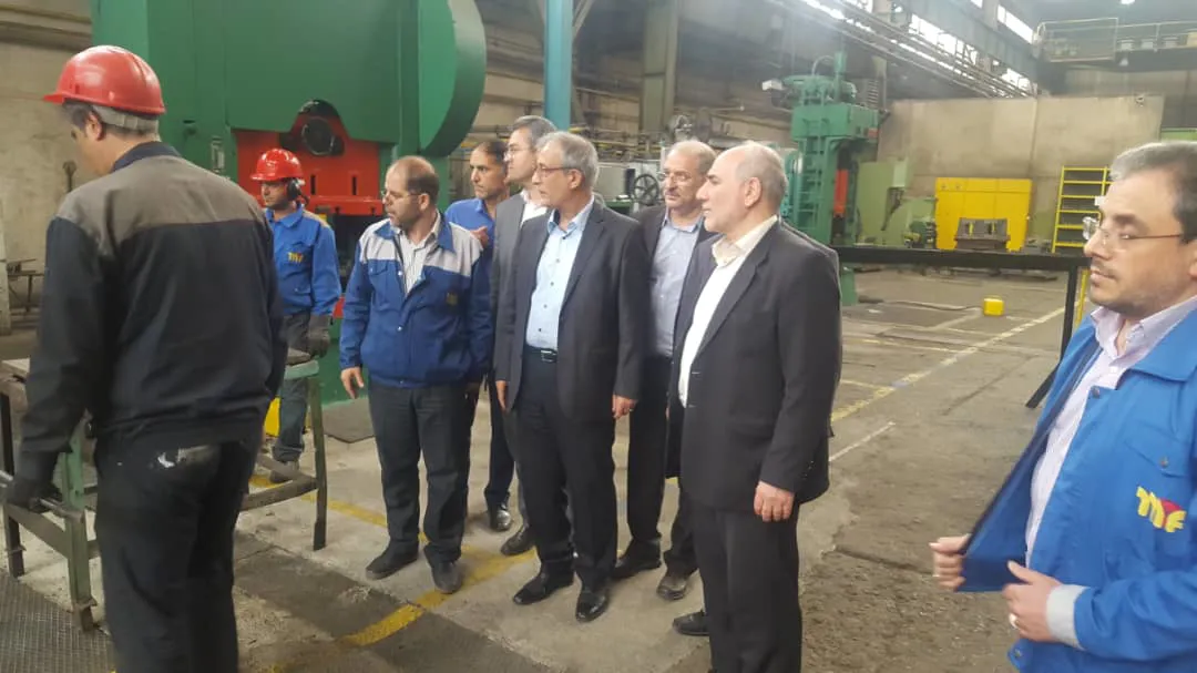 صادق نجفی: ماشین سازی تبریز نگین صنعت کشور است