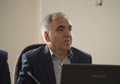 برخی پاکبانان کارمند وزارت خارجه شدند!