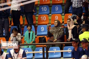 یک بام و دو هوای حضور بانوان در مسابقات فوتسال آسیا در تبریز