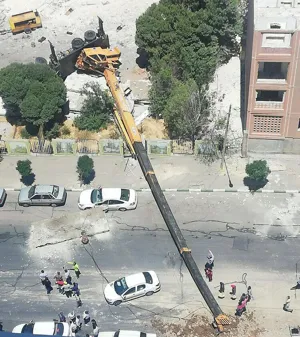 سقوط جرثقیل در نگین پارک تبریز 1 مصدوم بر جای گذاشت