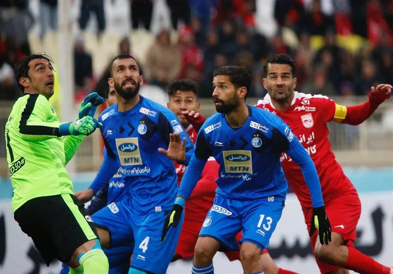 ادامه مذاکرات تراکتور – چشمی؛ تاکید دنیزلی روی جذب بازیکن پیشین استقلال