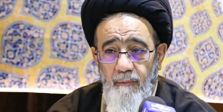 نمازهای جماعت را با حضور جوانان رونق دهید