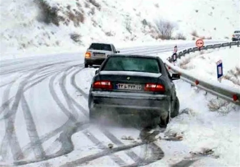 جاده‌های استان آذربایجان شرقی لغزنده است