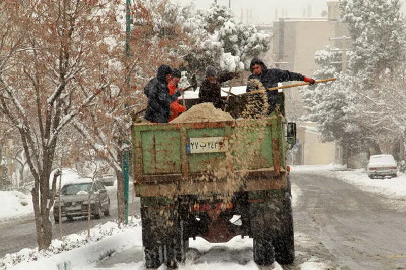 نمک بر زخم خیابان‌های فرسوده