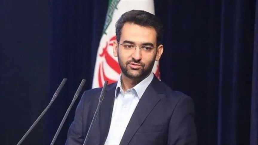 وزیر ارتباطات: سه مرکز مهم پخش ویروس کرونا در ایران به ترتیب بیمارستانها، پمپ بنزینها، سوپرمارکتها هستند