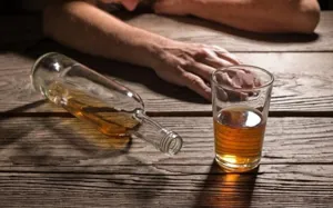 مراجعه چند نفر به بیمارستان‌های آذربایجان شرقی بر اثر مسمومیت الکلی