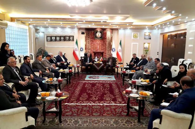 از تمام اختیارات سازمان صنایع کوچک در جهت حمایت از صنعت کفش تبریز بهره خواهیم برد/ ایجاد شهرک تخصصی کفش تبریز