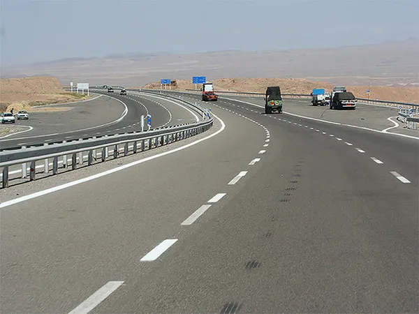 سرمایه‌گذاری ۷۰۰۰ میلیارد تومانی در طرح‌های جاده‌ای آذربایجان‌شرقی
