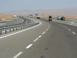 سرمایه‌گذاری ۷۰۰۰ میلیارد تومانی در طرح‌های جاده‌ای آذربایجان‌شرقی