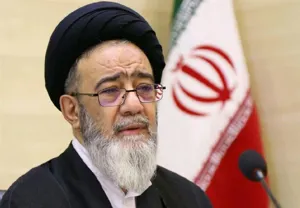 امام جمعه تبریز: تبلیغات باید از شکل سنتی به شکل مدرن تبدیل شود