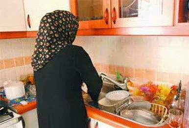 ۲۸ درصد مبتلایان به کرونا در آذربایجان‌شرقی زنان خانه‌دار هستند