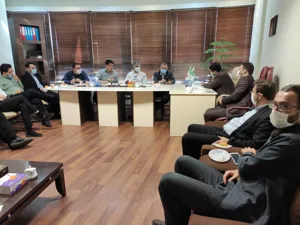 متفکرآزاد: مجلس ۱۴ طرح اقتصادی ارایه کرده است