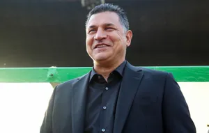 شایعات عجیب در تبریز / علی دایی سرمربی تراکتور می شود؟