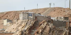 زندگی 300 هزار نفر در سکونت‌ گاه‌های غیررسمی تبریز