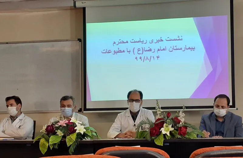 حوزه سلامت در مبارزه با بیماری کرونا تنها مانده است