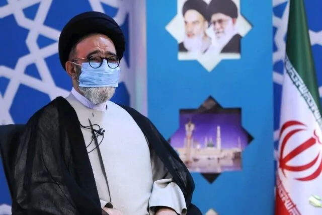 امام جمعه تبریز: پرستاران در خط مقدم درمان هستند