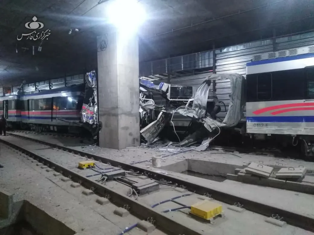 پاسخگوی افتتاح افتضاح باشید