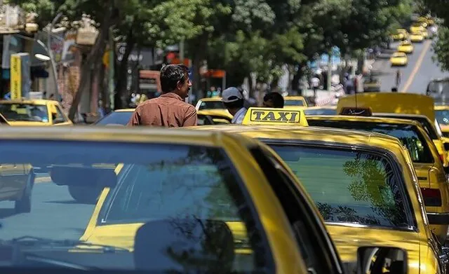 دریافت خودسرانه کرایه اضافی از مسافران در تبریز غیرقانونی است