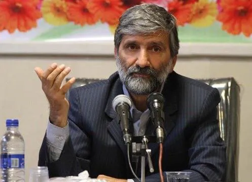 شیوه واگذاری باشگاه تراکتورسازی از طریق مزایده ناقص است