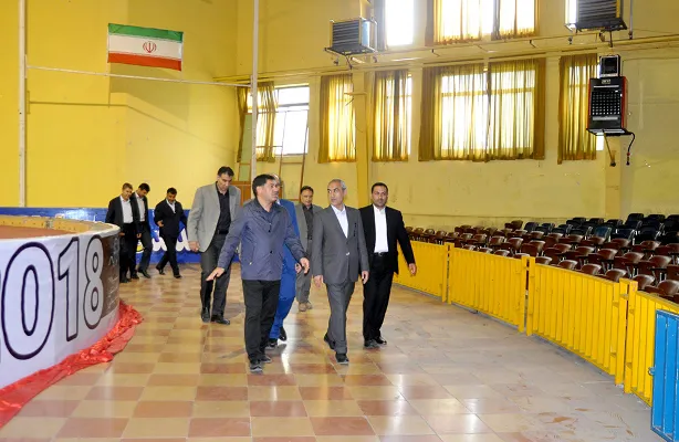 بازدید استاندار آذربایجان شرقی از مجموعه ورزشی تختی و مراحل بازسازی سالن‌های اقدمی و پورشریفی