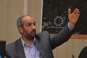 سرمایه گذاری باید در راس امور شورا و شهرداری باشد