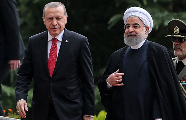 روحانی به اردوغان: مردم ایران آزادند اعتراض خود را بیان کنند / در برابر اعمال خشونت و اقدامات غیرقانونی سوء استفاده کنندگان سکوت نخواهیم کرد