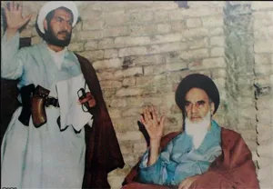 11 فراز سینمایی درباره امام جمعه ای که می گفت: دست آخوند باید به جیب خودش باشد