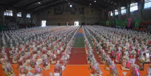 اولین مرحله رزمایش «ایران همدل» برگزار شد/ توزیع 20 هزار بسته معیشتی در بین نیازمندان