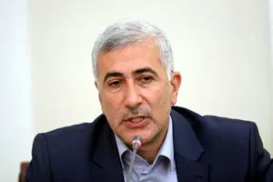 کاهش 12 سانتی‌متر آب دریاچه ارومیه/درخواست ستاد احیا برای رهاسازی 319 میلیون مترمکعب آب مازاد پشت سدها
