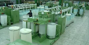 بازرگانان و تجار می توانند میانگین واردات سال‌های قبل «نخ» وارد کنند/ ایجاد 9 منطقه ویژه برای حمایت از صنایع کوچک