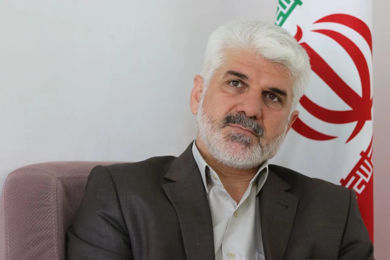 موسی زارعی: شهرداری توان بهره وری از نیروی انسانی خود را ندارد