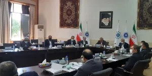 انتقاد رایزن بازرگانی سرکنسولگری ترکیه در ایران از روند طولانی گمرکات / طبق قوانین دو کشور نباید کامیون ها مورد تفتیش قرار گیرند