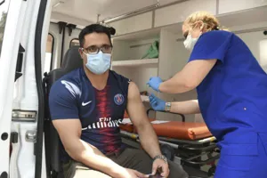 \"مرغ همسایه غاز است\"؛ نگاهی به وضعیت واکسیناسیون کرونا در ارمنستان