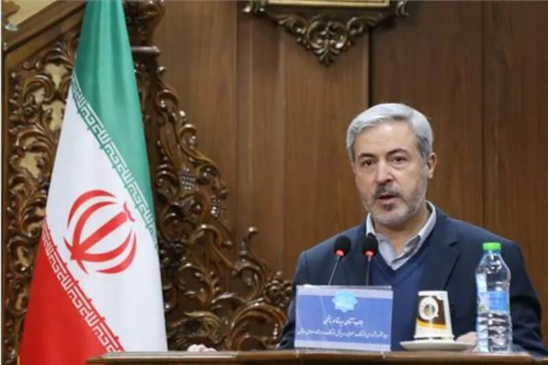 اهدای کتابخانه شخصی زنده یاد آیدین روشن به مقبره‌الشعرای تبریز