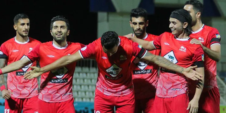 برتری پرگل تراکتور برابر سایپا/ آسیایی شدن تراکتور مشروط شد