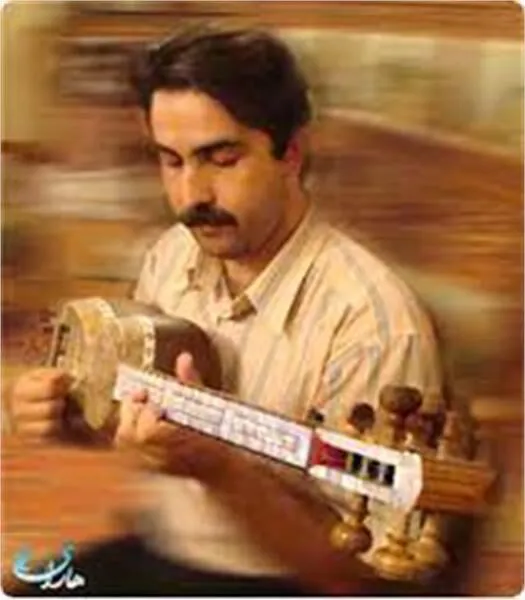 نوازنده جوان تبریزی نشان درجه یک هنری دریافت کرد